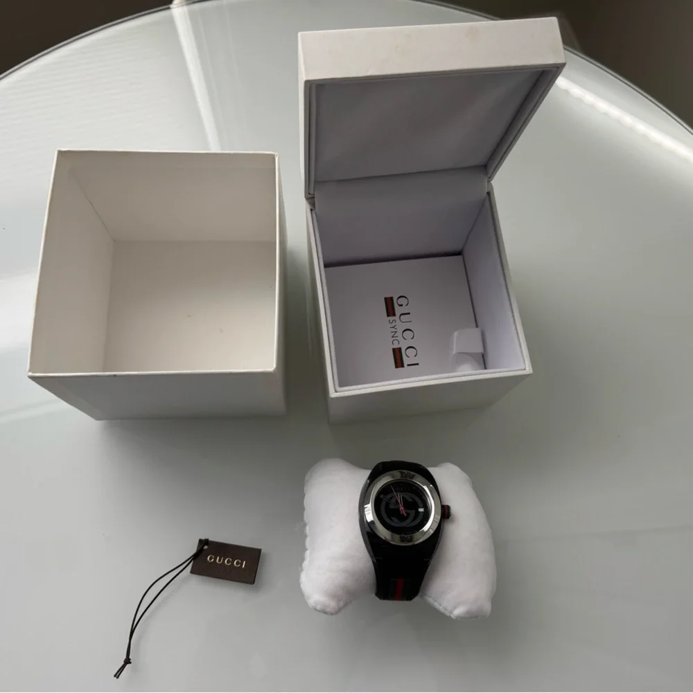 Gucci Swiss Made Black Stainless Steel & Rubber Watch Preloved Boxed Monogram